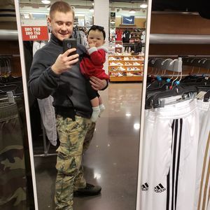 Meet your Posher, Travis